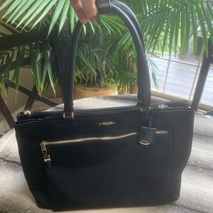 sheryl business tote